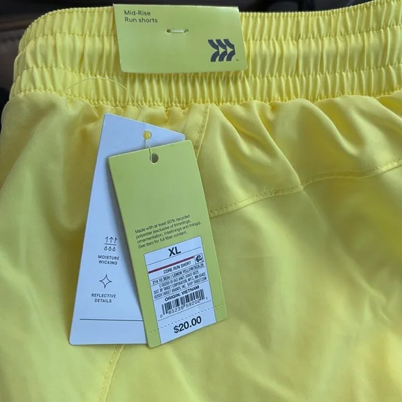 All In Motion Mid Rise Run Shorts Women with liner - Yellow XL - Picture 5 of 5